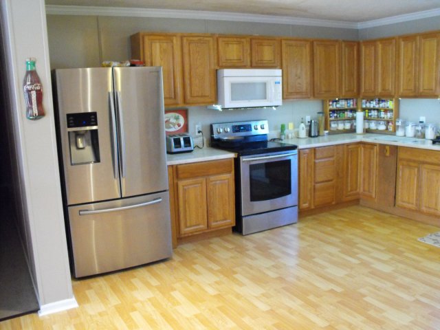 08_Kitchen_1.jpg